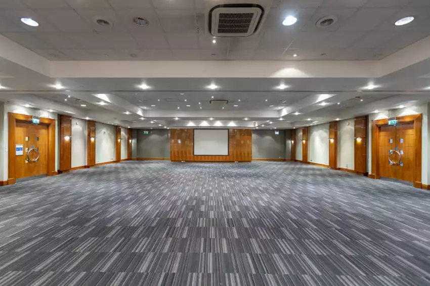 Holiday Inn Regents Park 