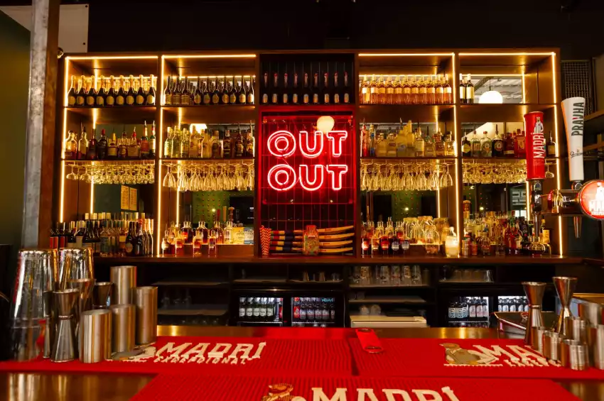 Sixes Cricket Wembley