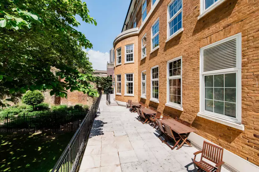 Barber-Surgeons Hall