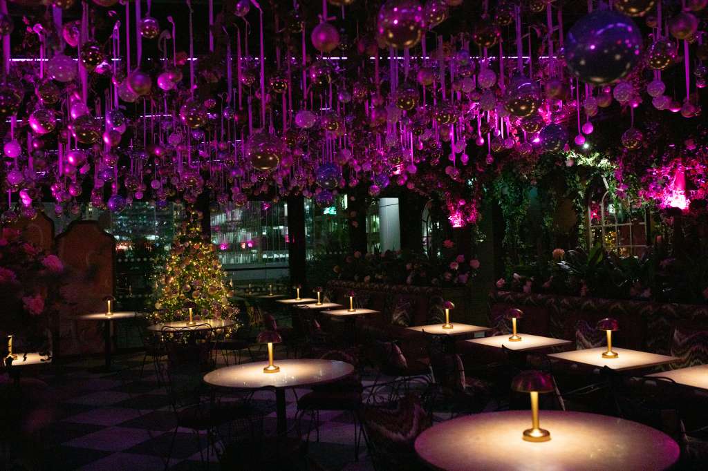 House Of Gods Hotel 