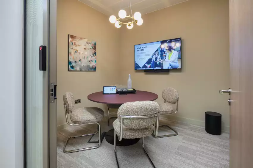 Ellisse by Spacemade 