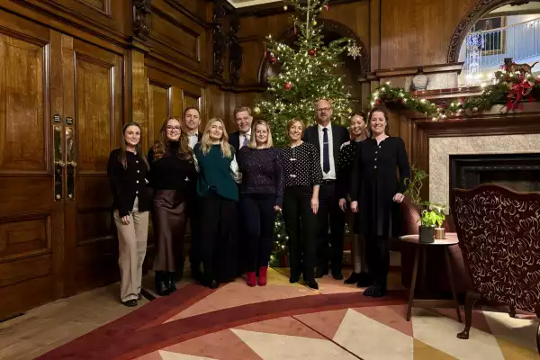 8 ½ London and Blue Strawberry Team with VSL