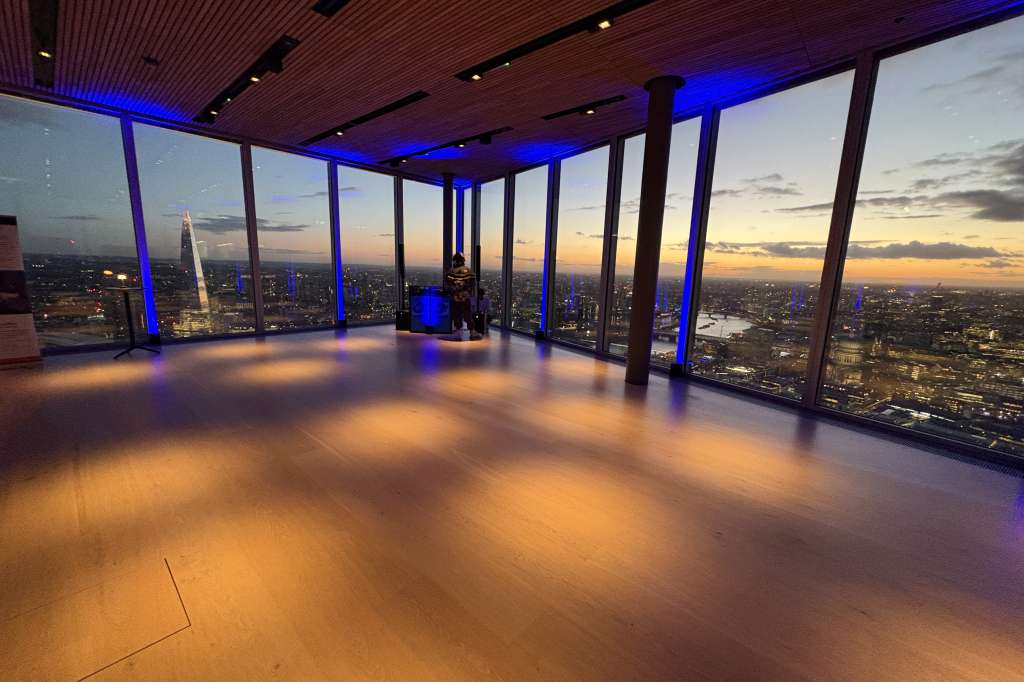 8 Bishopsgate