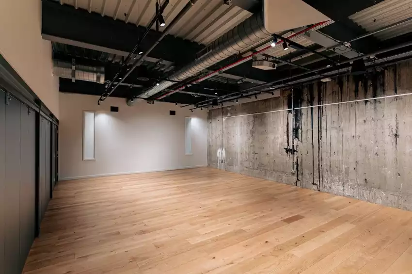 Food Hall @ 17&Central