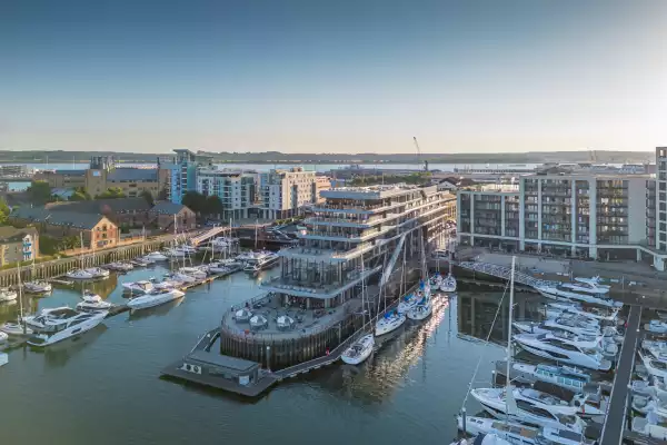  Southampton Harbour Hotel 