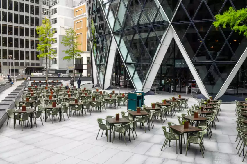 The Sterling Bar, Bottom Floor of The Gherkin