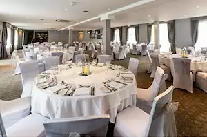 Sunday Hotel Walton Hall