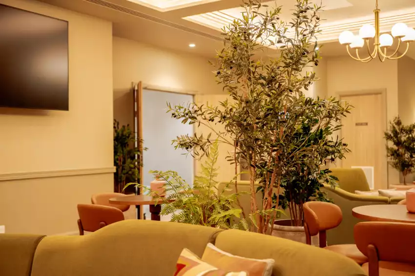 Strand Palace Hotel