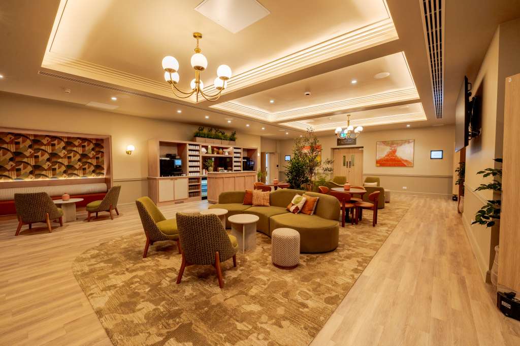 Strand Palace Hotel