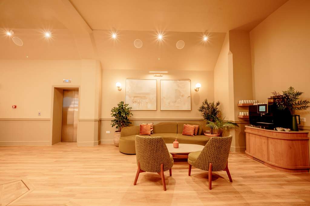 Strand Palace Hotel