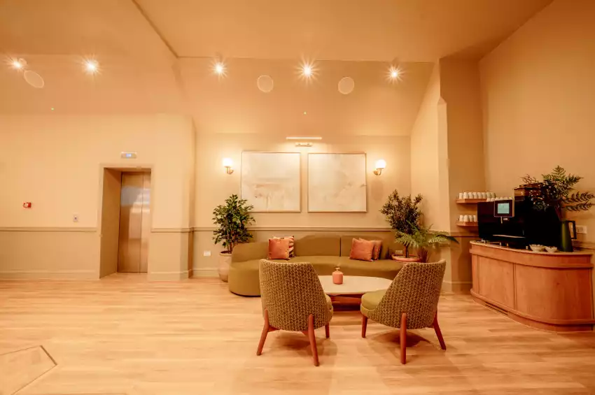 Strand Palace Hotel
