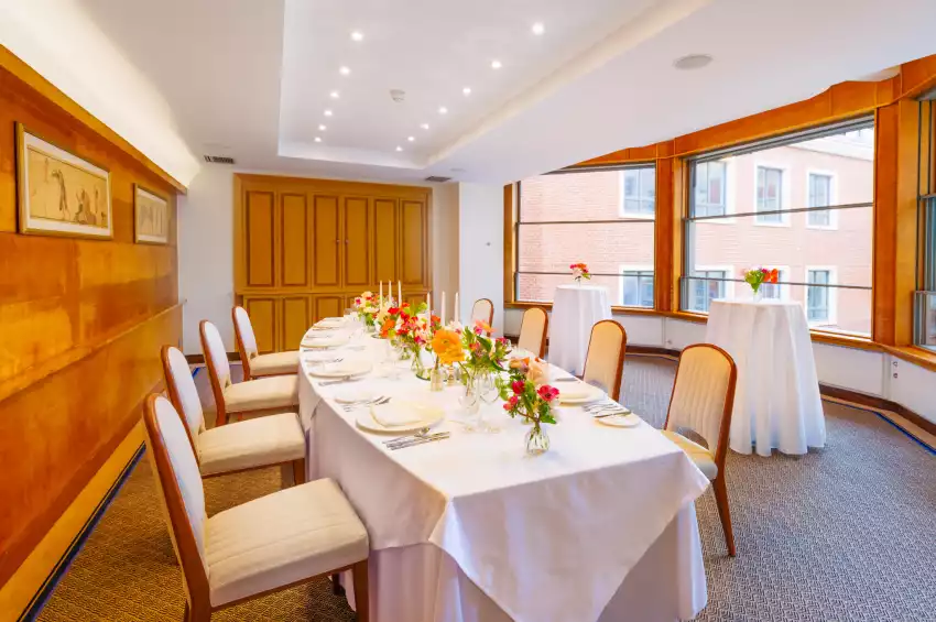 The Lansdowne Club