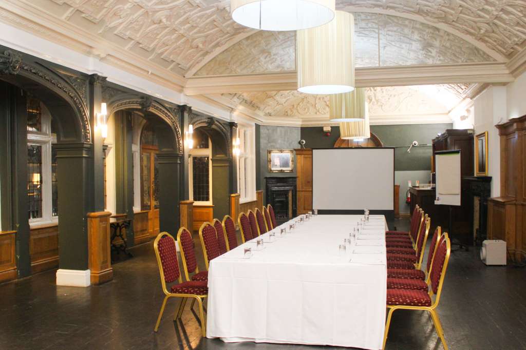 The Crown Hotel 