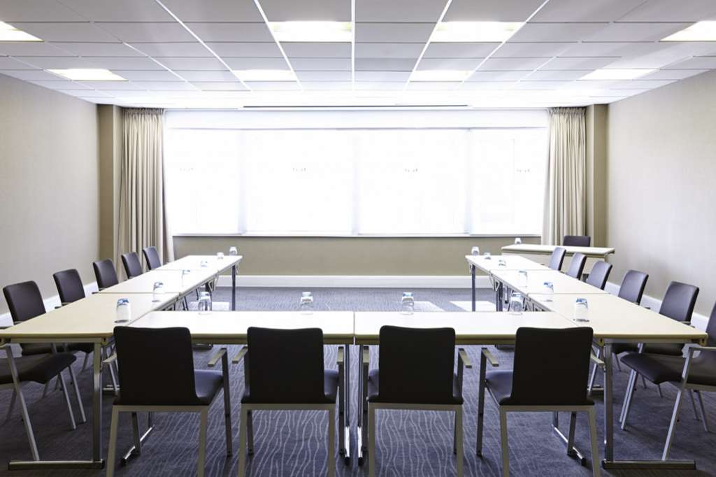 Novotel London West
