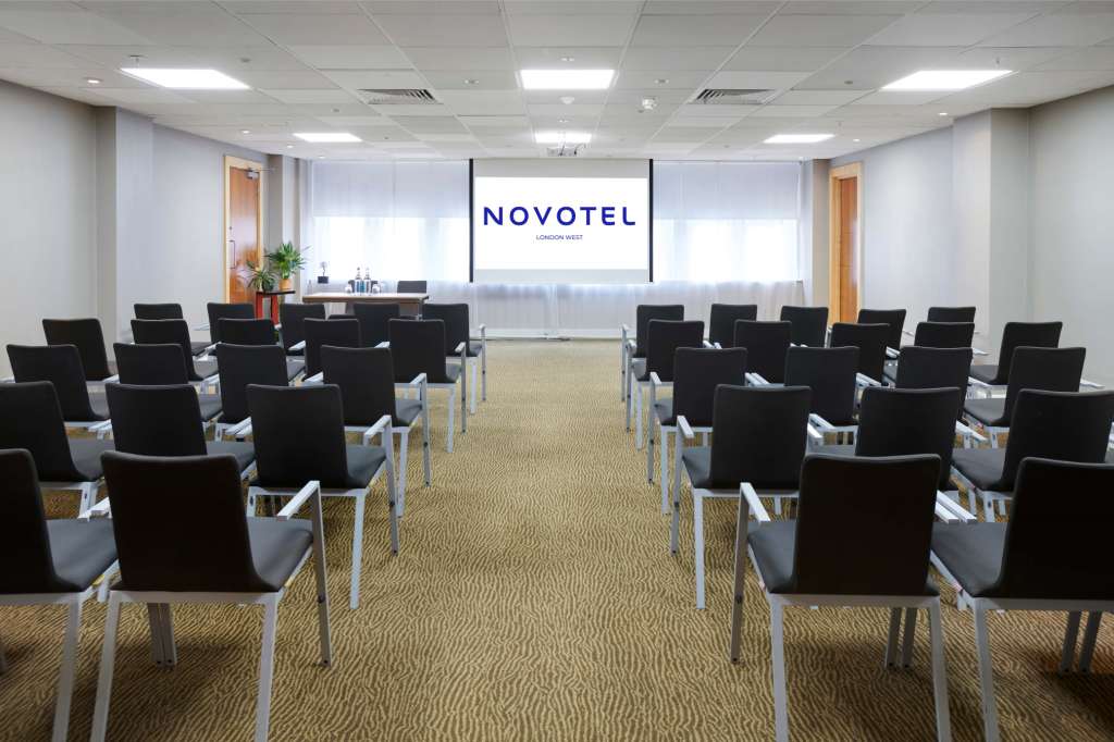 Novotel London West