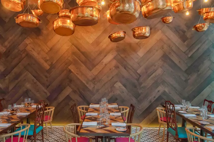 Lincoln Plaza London, Curio Collection by Hilton