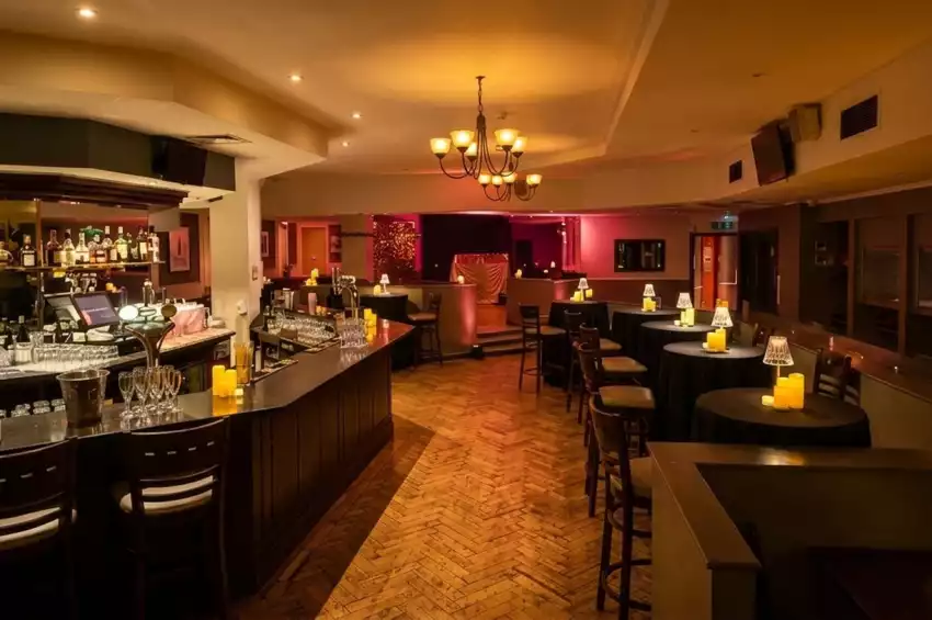 Steam Wine Bar