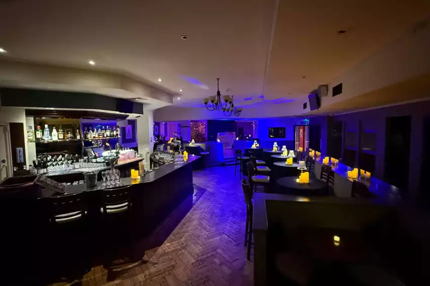 Steam Wine Bar