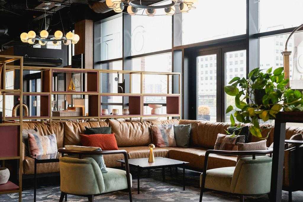 The Garden Lounge