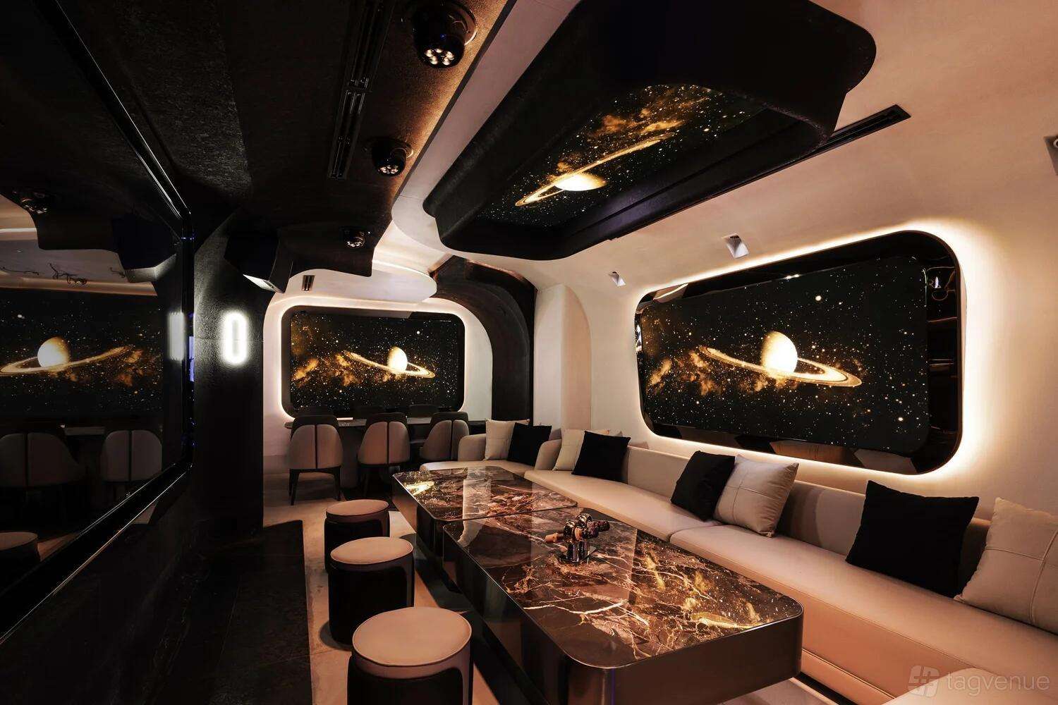 U2 VENUS