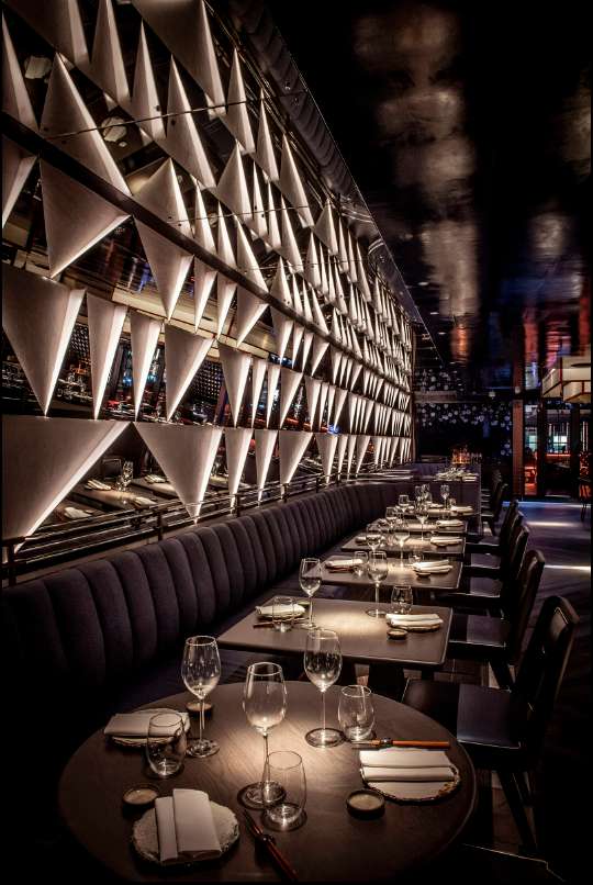 Banquette Dining 