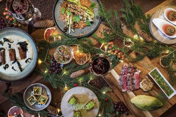  Christmas Food Packages Andaz 2026 