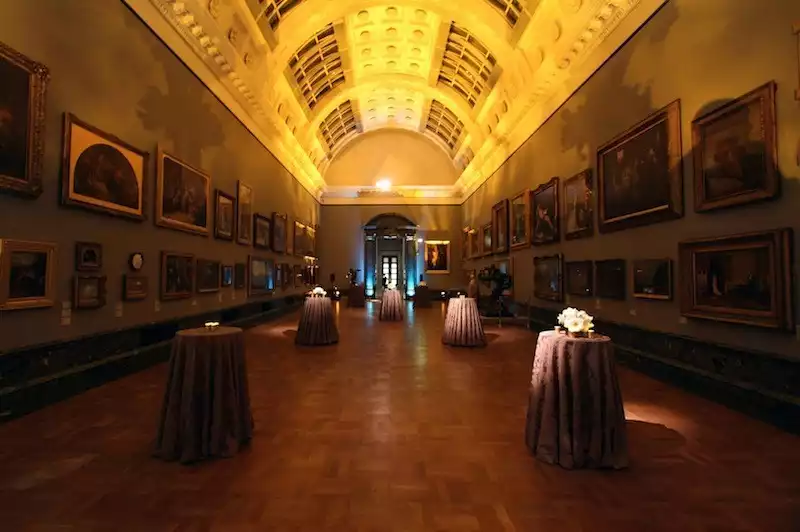 Gallery 9
