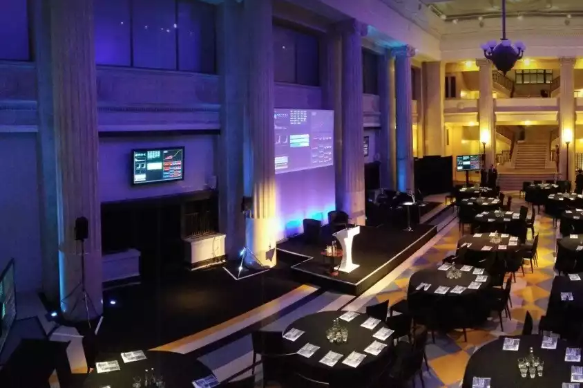 Christmas Party Venue in London : Banking Hall Christmas Party Venue in London : Banking Hall
