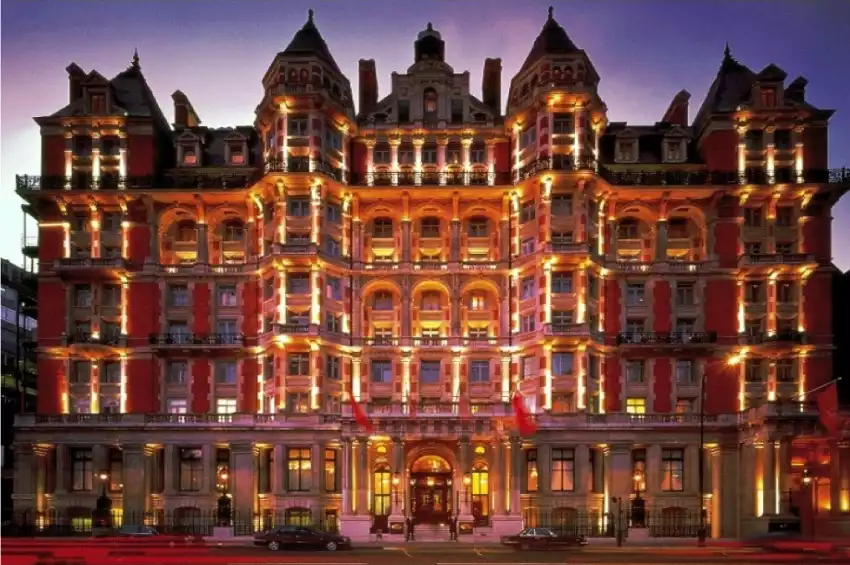Christmas Party Venue in London : Mandarin Oriental