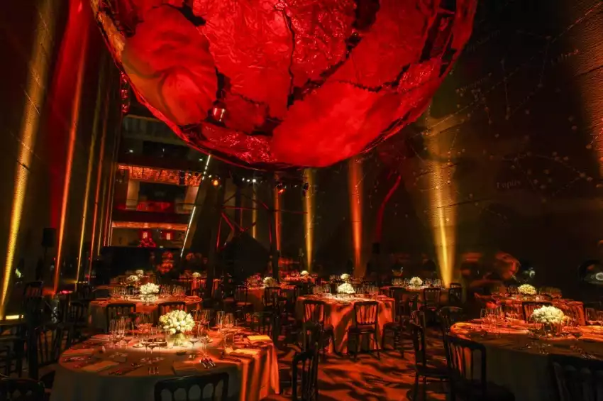 Christmas Party Venue in London : The Natural History Museum